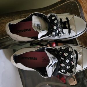 Converse Women's Black and White Sneakers